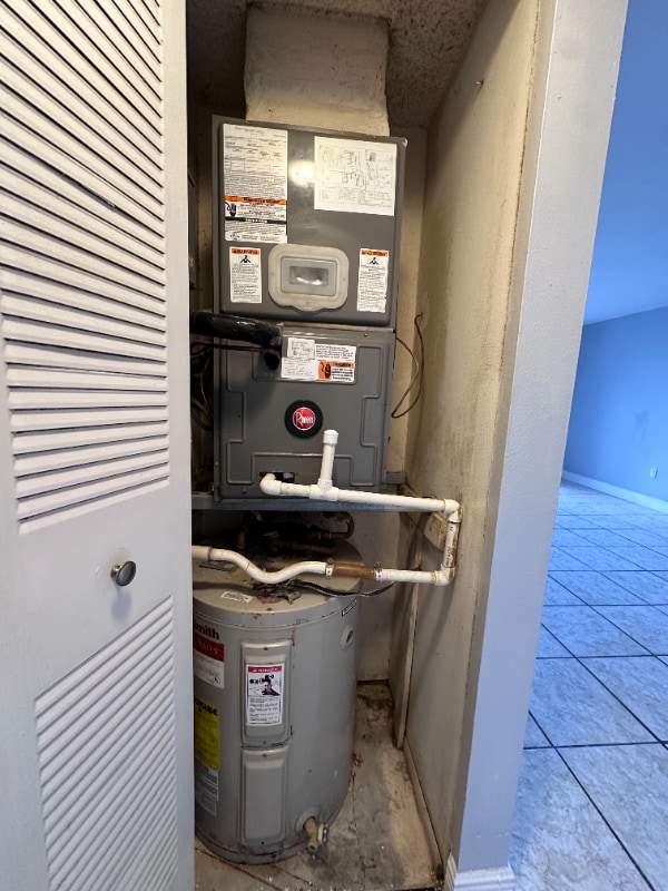 Building Photo - 19751 SW 114th Ave