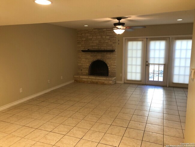 Building Photo - 11303 Vance Jackson Rd