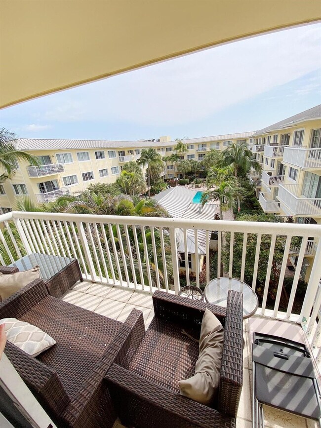 Building Photo - 1501 E Broward Blvd