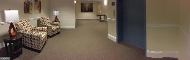 Building Photo - 131 Gilpin Dr