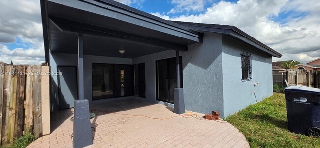 Building Photo - 15238 SW 58th Terrace