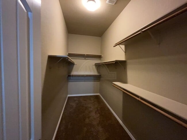 Building Photo - 203 Sladecek Dr