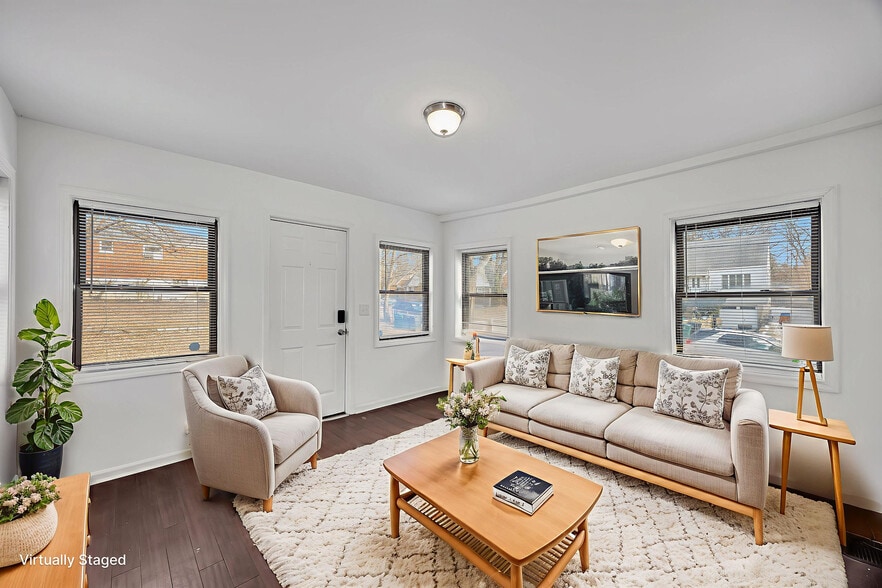 Building Photo - 2324 Langdon Farm Rd