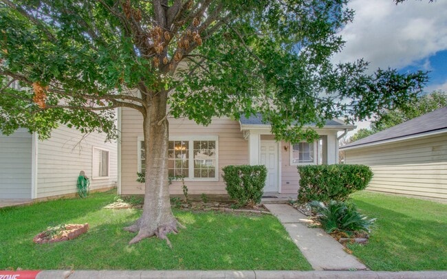 Building Photo - 15850 E Park Ct