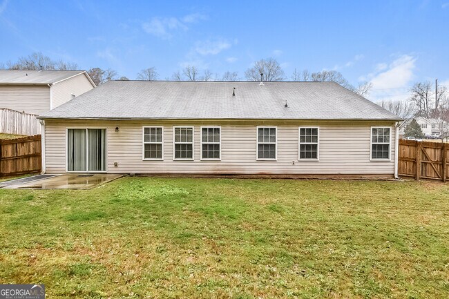 Building Photo - 258 Red Maple Way