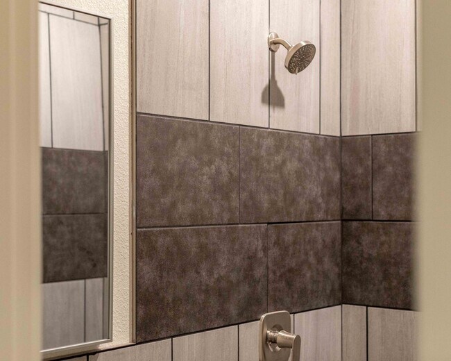 Building Photo - 314 S Asbury St