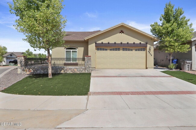 Building Photo - 4828 Guillermo Espinoza St
