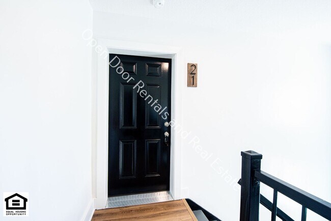 Building Photo - 1823 Griswold Dr