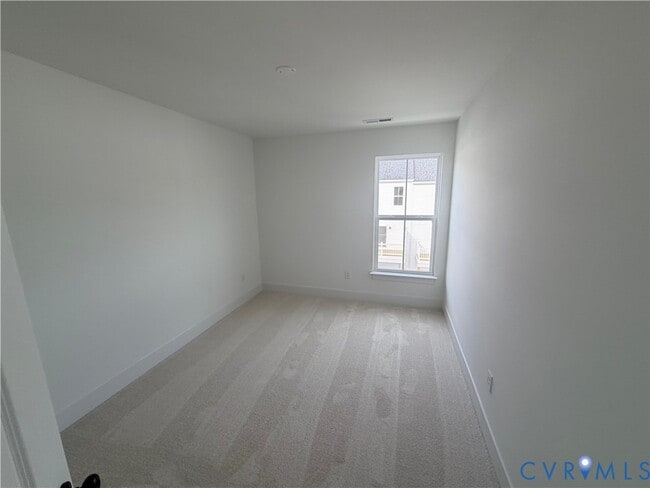 Building Photo - 15375 Sunray Aly