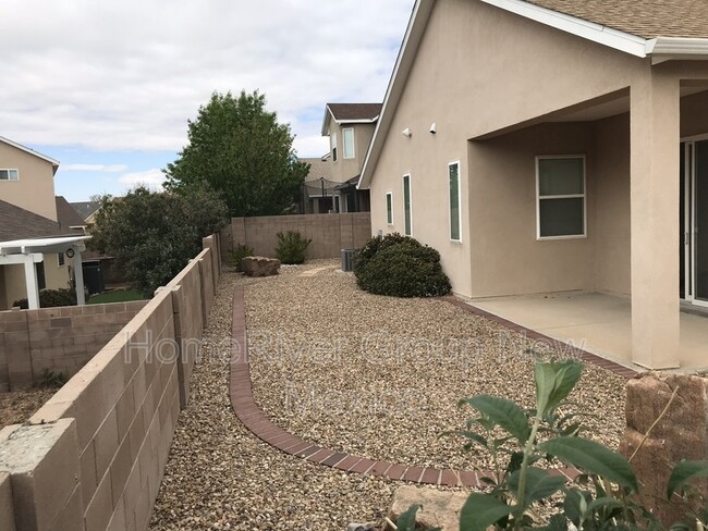 Building Photo - 2148 S Ensenada Cir SE