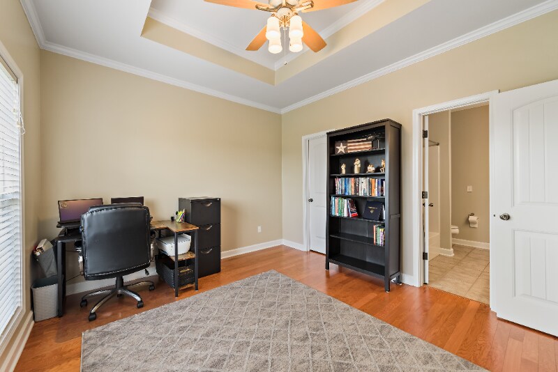 Building Photo - 137 Greyfox Trail