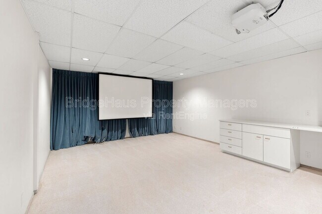 Building Photo - 4204 Explorer Ct