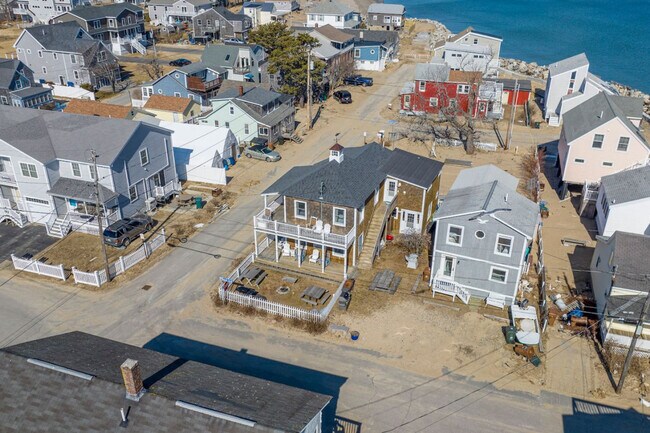Building Photo - 17-23-23 Eastern Ave