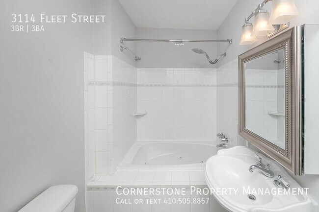 Building Photo - 3 bed, 3 bath I $2500| 3114 Fleet St. Balt...