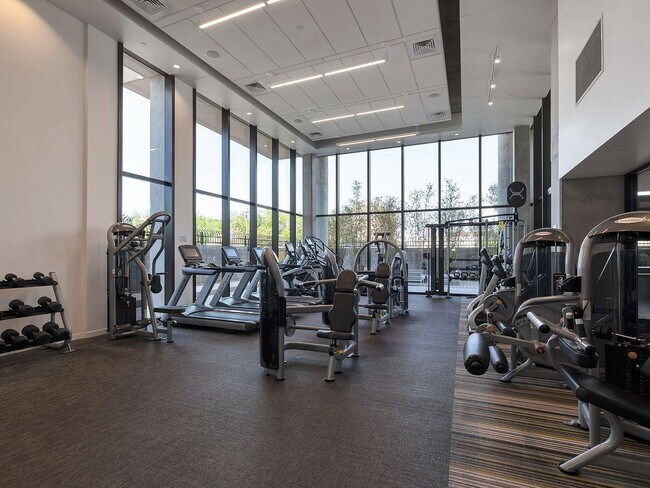 Building Photo - "Spacious 2-Bed, 2-Bath Gem in the Heart of Phoenix - 1188 Sq Ft of Modern Living!"