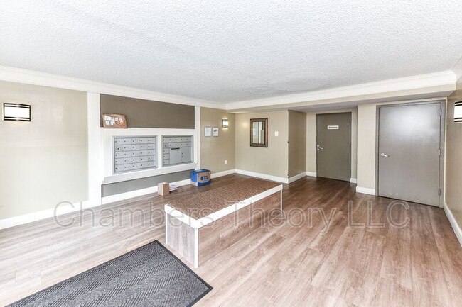 Building Photo - 7621 Tremayne Pl