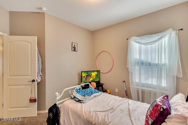 Building Photo - 12921 Hueco Cave Dr