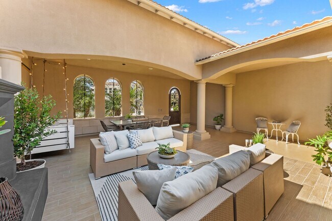 Building Photo - Single-Level 4BD Coastal Home in Prime Encinitas Location