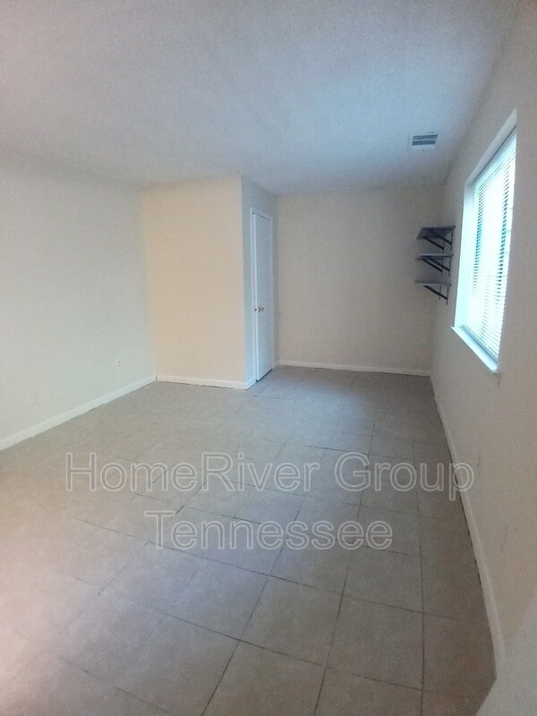 Building Photo - 3431 Club Bridge Dr