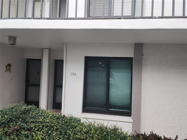 Building Photo - 6361 Bahia Del Mar Blvd S