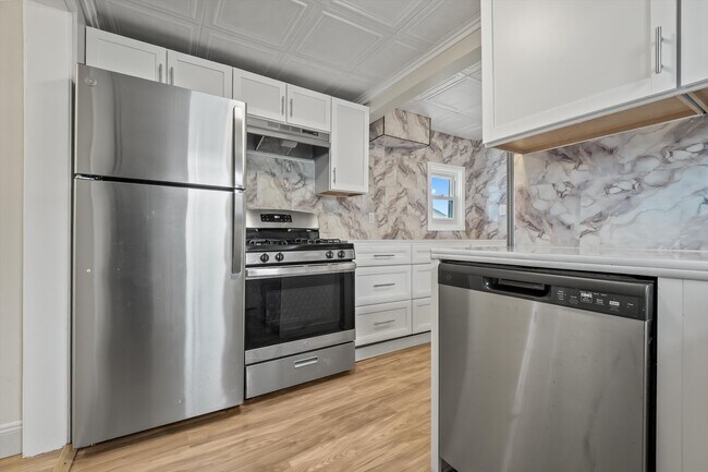 Building Photo - 1935 Maddy Ln