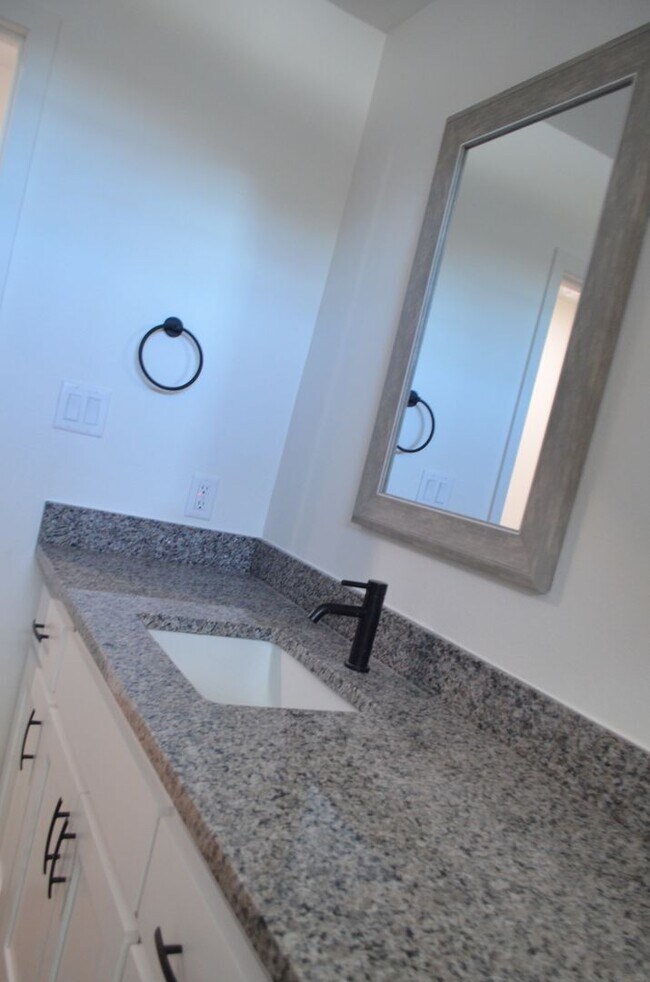 Building Photo - 1419 Indian Camp Trail