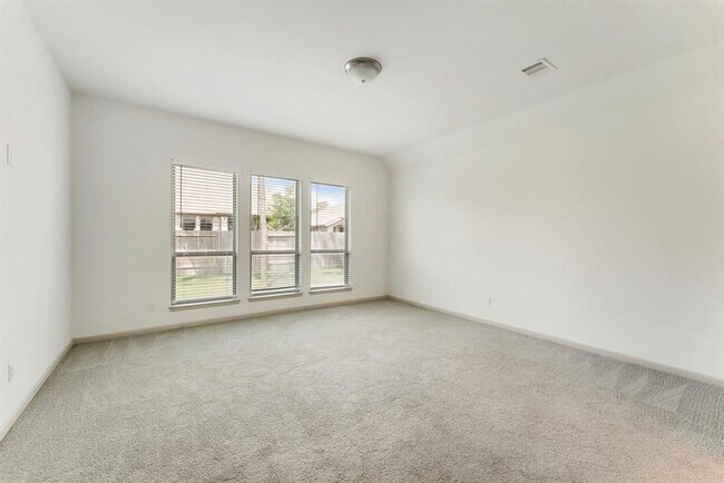 Building Photo - 17192 Wild Robin Ln