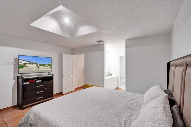 Building Photo - 898 NW 131st Ave