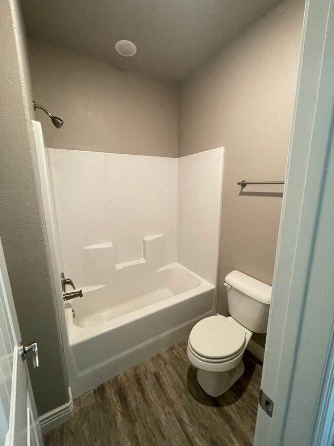 Building Photo - 455 N Snyders Bluff Dr
