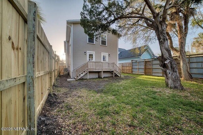 Building Photo - 259 Riberia St