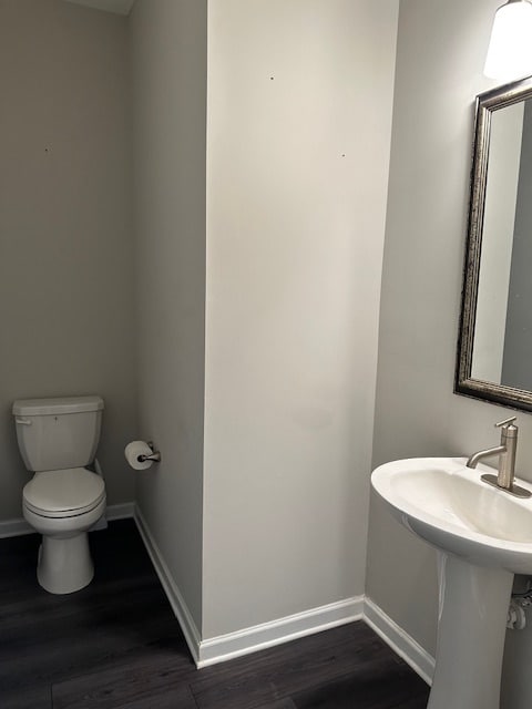 Building Photo - 4210 Essex Pond Wy