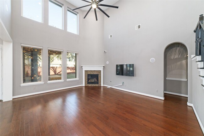 Building Photo - 11106 Wishaw Wy