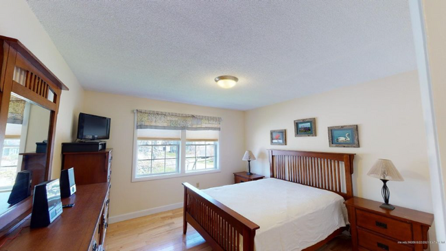 Building Photo - 7 Beachwood Bay Dr