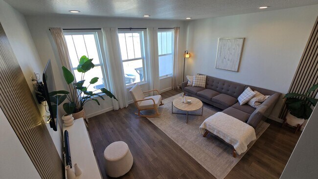 Building Photo - 7003 S Jordan Pkwy W