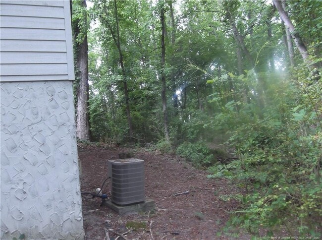 Building Photo - 495 Stiles Pl