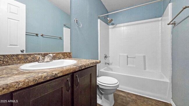 Building Photo - 7408 S 197th Dr