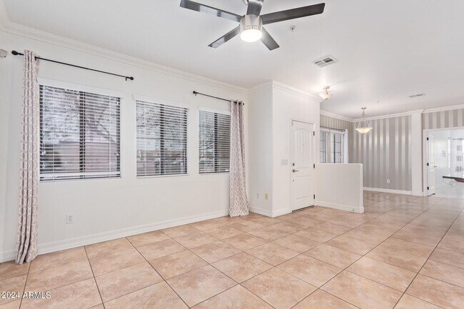 Building Photo - 10757 N 74th St