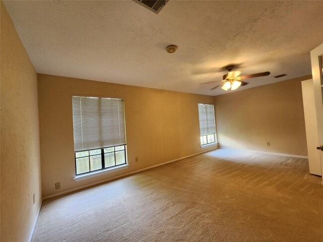 Building Photo - 6419 Scarlet Ridge Ct
