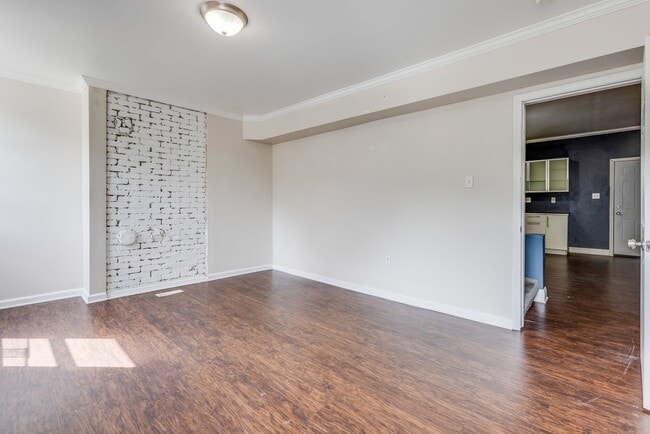 Building Photo - 2623 S 18th St