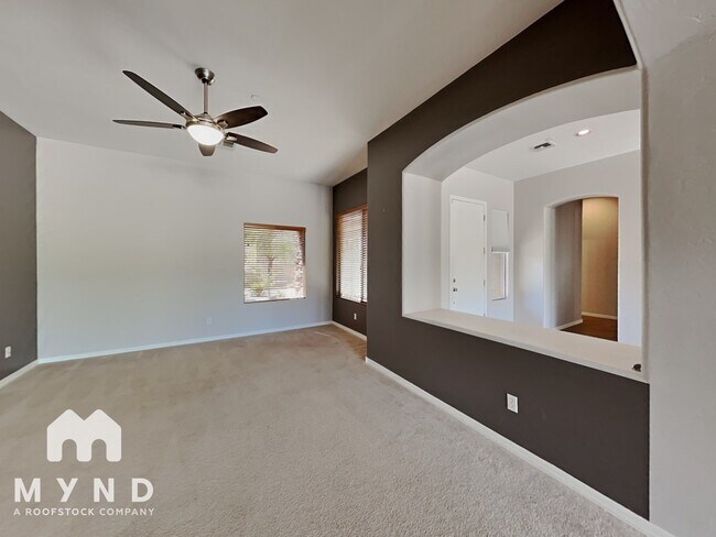 Building Photo - 11962 N Grape Ivy Pl