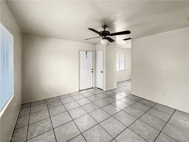 Building Photo - 2239 Iris Way