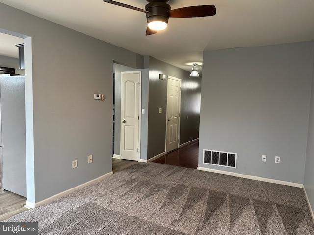 Building Photo - 6402 Creekbend Dr