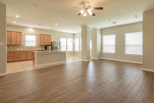 Building Photo - 3407 Sunlight Hill Ln
