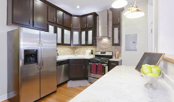 Building Photo - 3529 N Reta Ave