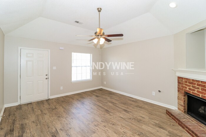 Building Photo - 1130 Cross Wood Ln