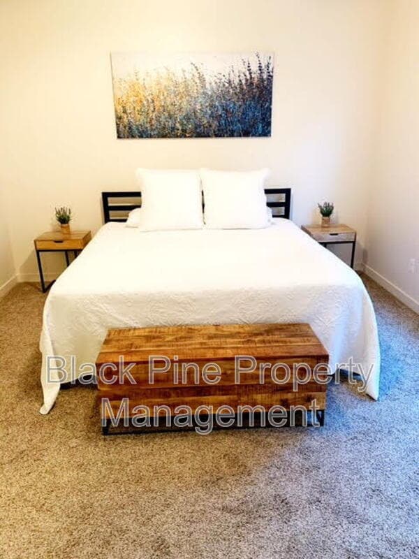 Building Photo - 2970 N Villere Ln