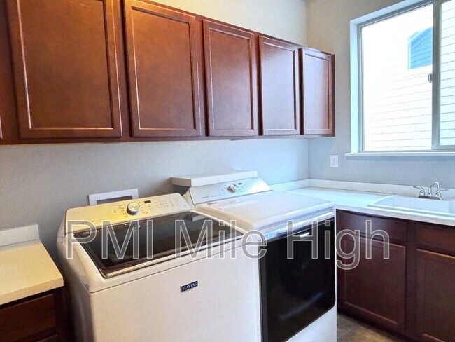 Building Photo - 16976 W 85th Ln