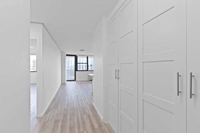 Building Photo - 270 Marin Blvd