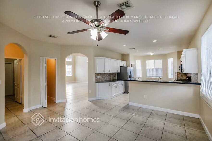 Building Photo - 15374 SW 141st Ct