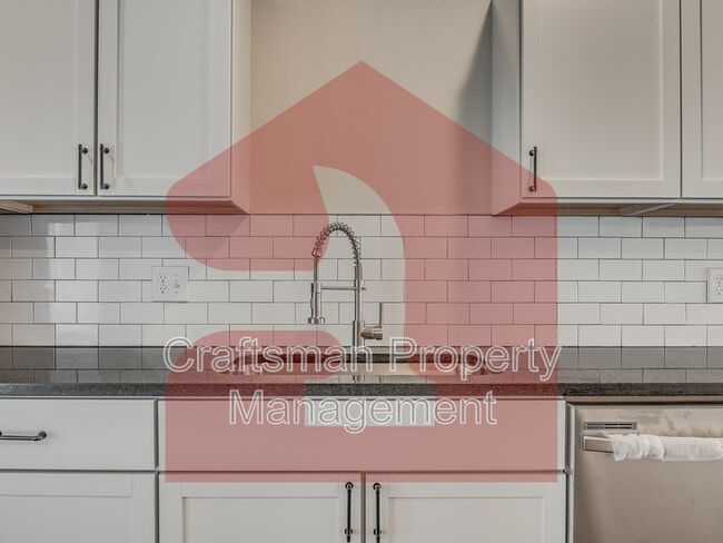 Building Photo - 231 NW 81st St